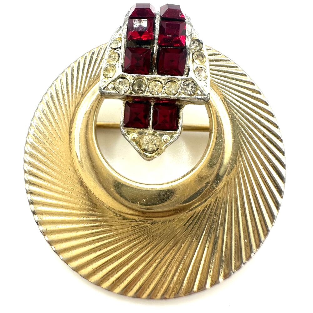 Coro Pegasus vintage gold tone red clear rhinestones circular buckle brooch